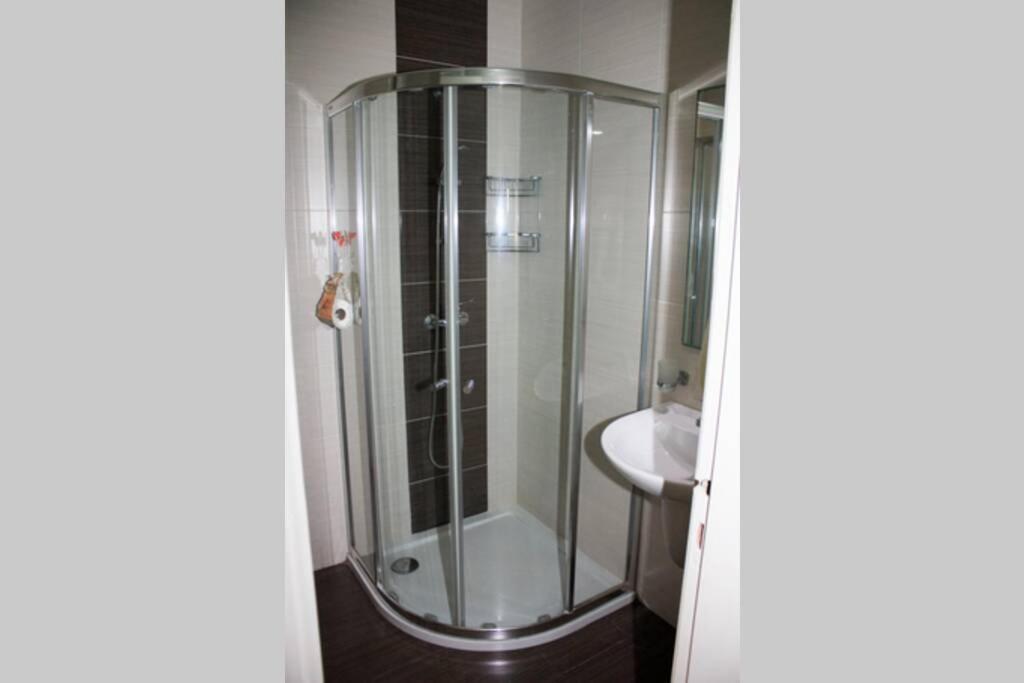 Fiesta Apartment Seaview Mellieħa Εξωτερικό φωτογραφία